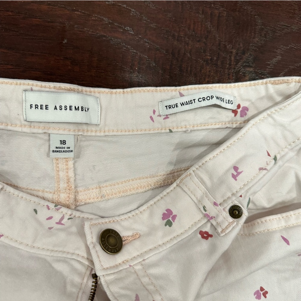 Girls light pink pants - Picture 3 of 4